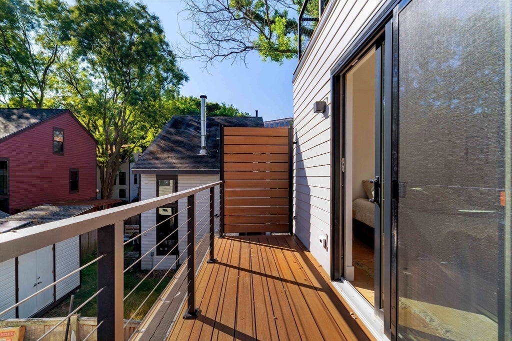 Cambridge, Massachusetts, 02141, United States, 5 Bedrooms Bedrooms, ,5 BathroomsBathrooms,Residential,Active,1942403