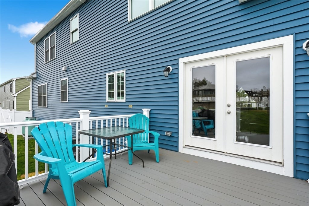 Lynn, Massachusetts, 01904, United States, 5 Bedrooms Bedrooms, ,3 BathroomsBathrooms,Residential,Active,2043805