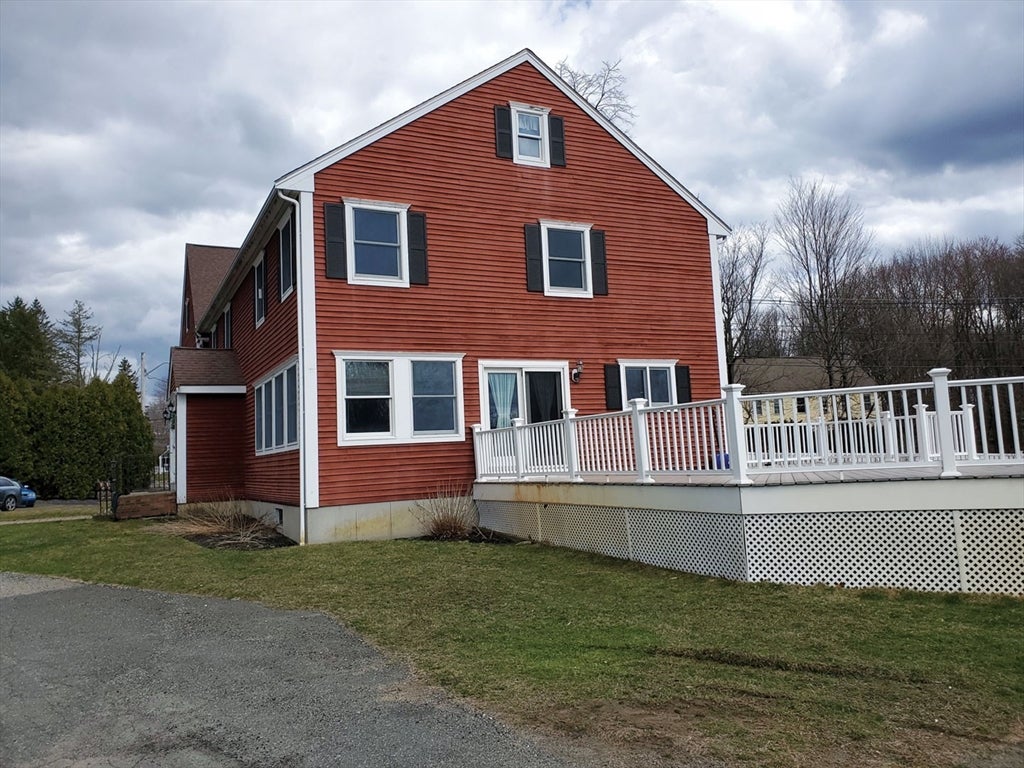 Westborough, Massachusetts, 01581, United States, 6 Bedrooms Bedrooms, ,3 BathroomsBathrooms,Residential,Active,1992250