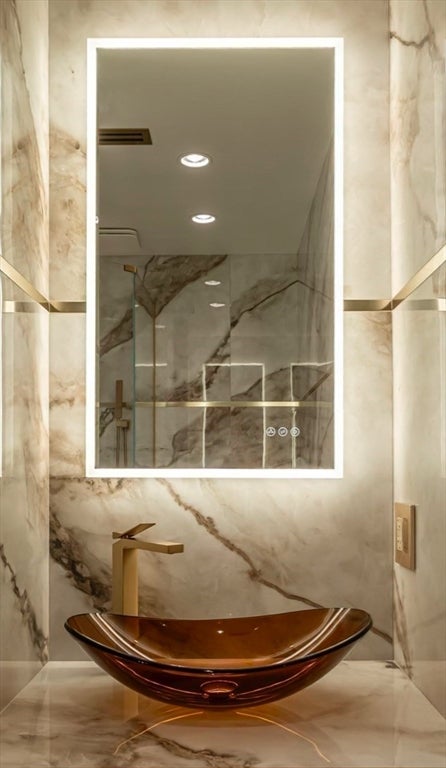 Easton, Massachusetts, 02375, United States, 4 Bedrooms Bedrooms, ,5 BathroomsBathrooms,Residential,Active,1973645