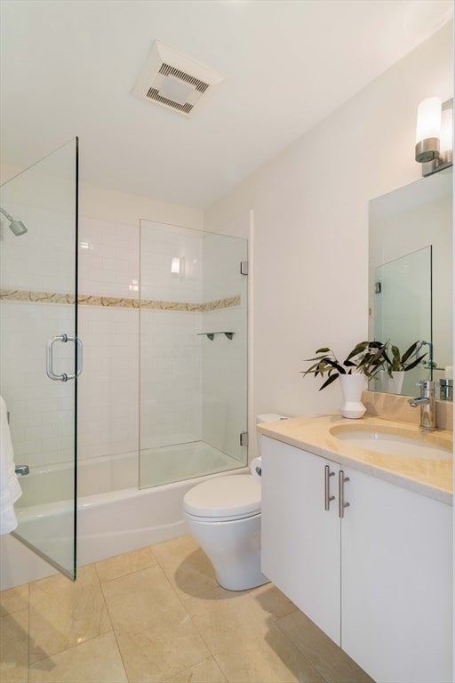 Cambridge, Massachusetts, 02139, United States, 2 Bedrooms Bedrooms, ,3 BathroomsBathrooms,Residential,Active,2013440