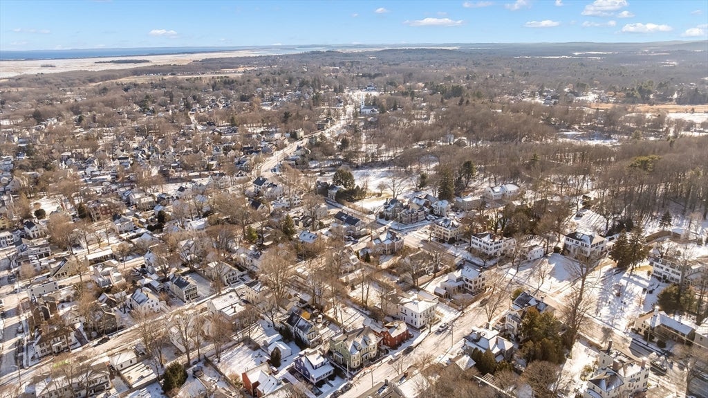 Newburyport, Massachusetts, 01950, United States, 6 Bedrooms Bedrooms, ,6 BathroomsBathrooms,Residential,Active,2011453