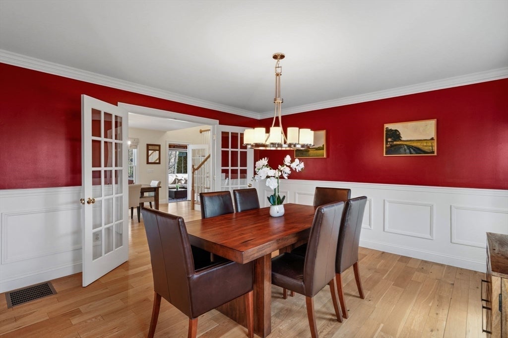 West Newbury, Massachusetts, 01985, United States, 4 Bedrooms Bedrooms, ,4 BathroomsBathrooms,Residential,Active,2044161
