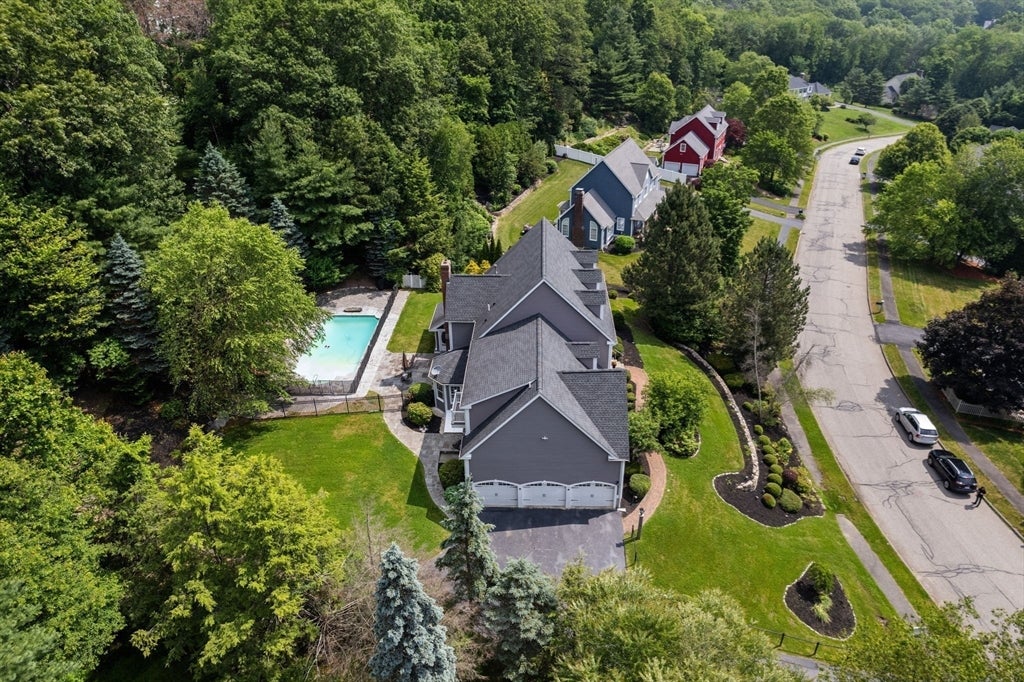 Shrewsbury, Massachusetts, 01545, United States, 6 Bedrooms Bedrooms, ,5 BathroomsBathrooms,Residential,Active,1904160