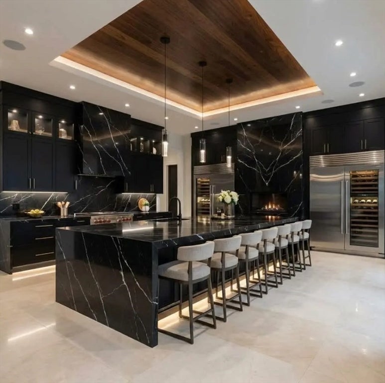 Easton, Massachusetts, 02375, United States, 4 Bedrooms Bedrooms, ,6 BathroomsBathrooms,Residential,Active,2007307