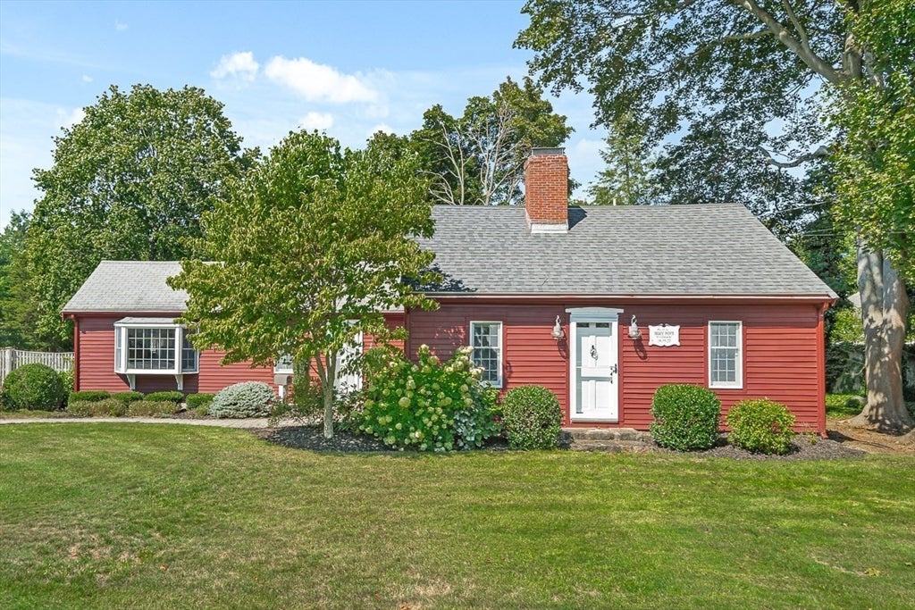 Beverly, Massachusetts, 01915, United States, 3 Bedrooms Bedrooms, ,2 BathroomsBathrooms,Residential,Active,1936404 Beverly, Massachusetts, 01915, United States, 3 Bedrooms Bedrooms, ,2 BathroomsBathrooms,Residential,Active,1936404