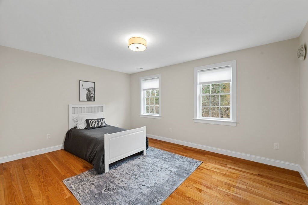 West Newbury, Massachusetts, 01985, United States, 4 Bedrooms Bedrooms, ,4 BathroomsBathrooms,Residential,Active,1986888