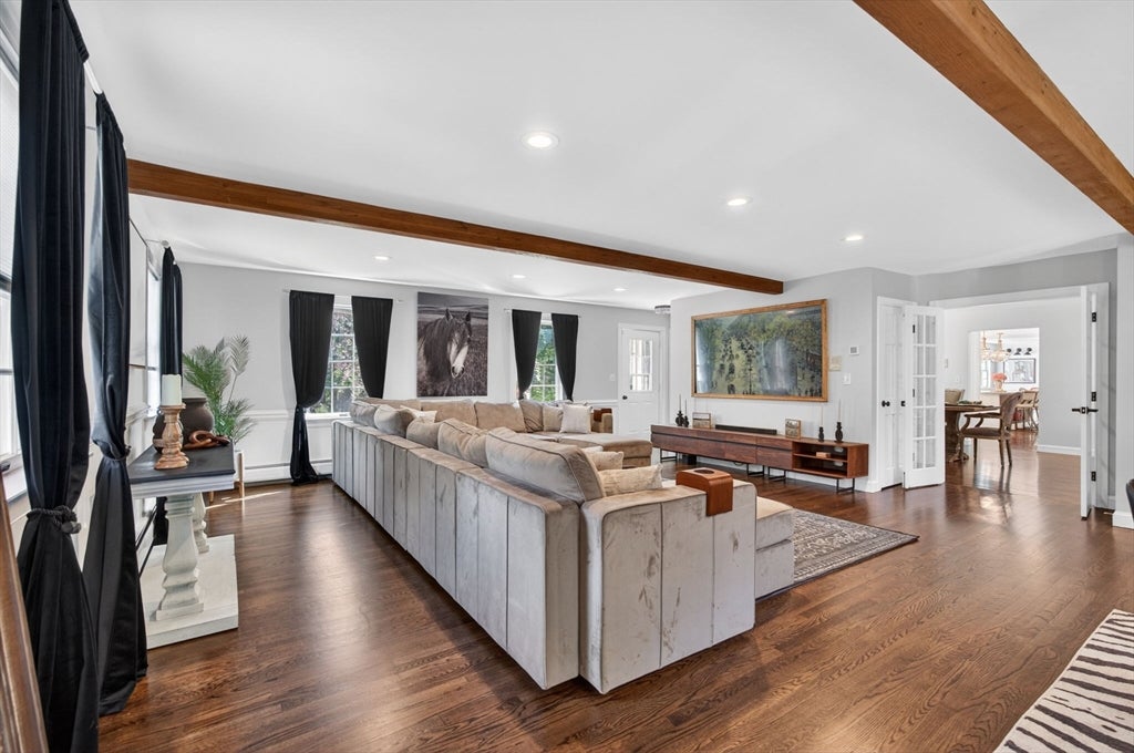 North Andover, Massachusetts, 01845, United States, 4 Bedrooms Bedrooms, ,3 BathroomsBathrooms,Residential,Active,2045698