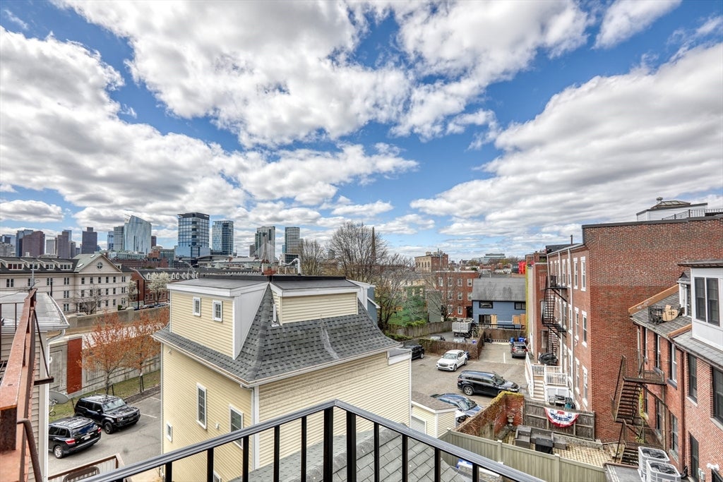 Boston, Massachusetts, 02129, United States, 4 Bedrooms Bedrooms, ,4 BathroomsBathrooms,Residential,Active,2043810