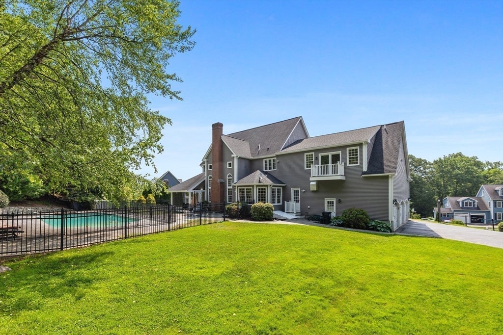 Shrewsbury, Massachusetts, 01545, United States, 6 Bedrooms Bedrooms, ,5 BathroomsBathrooms,Residential,Active,1904160