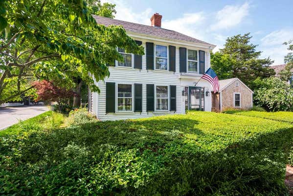 2 GREEN AVE, EDGARTOWN, MA 02539 - Image 1