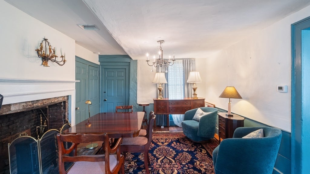 Newbury, Massachusetts, 01951, United States, 5 Bedrooms Bedrooms, ,3 BathroomsBathrooms,Residential,Active,1945051