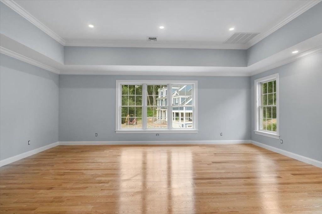Dedham, Massachusetts, 02026, United States, 5 Bedrooms Bedrooms, ,5 BathroomsBathrooms,Residential,Active,1922659
