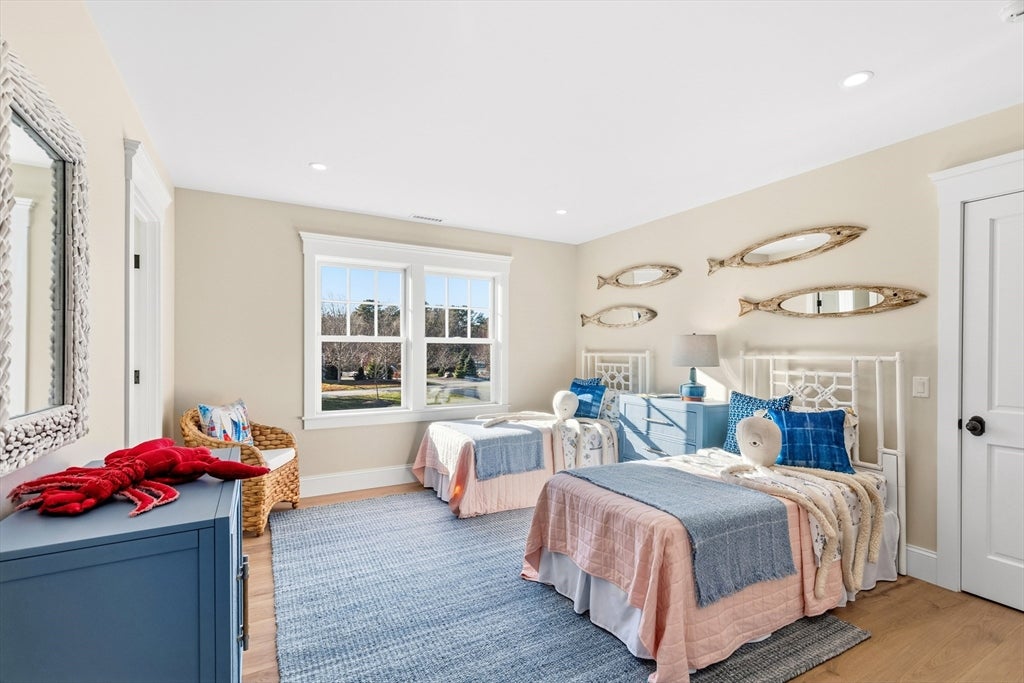 Harwich, Massachusetts, 02645, United States, 7 Bedrooms Bedrooms, ,7 BathroomsBathrooms,Residential,Active,2011866