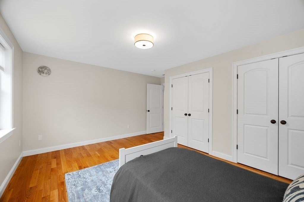 West Newbury, Massachusetts, 01985, United States, 4 Bedrooms Bedrooms, ,4 BathroomsBathrooms,Residential,Active,1986888