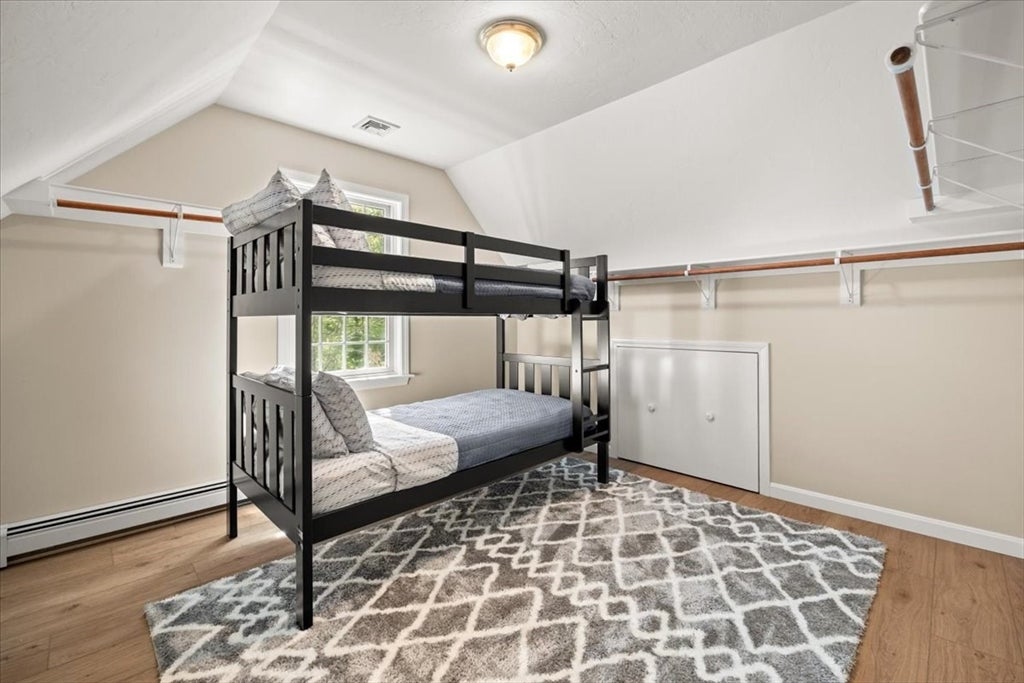 Bourne, Massachusetts, 02532, United States, 4 Bedrooms Bedrooms, ,4 BathroomsBathrooms,Residential,Active,2052070