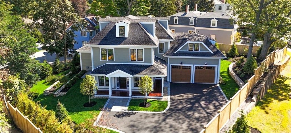 Newton, Massachusetts, 02466, United States, 4 Bedrooms Bedrooms, ,6 BathroomsBathrooms,Residential,Active,1934774