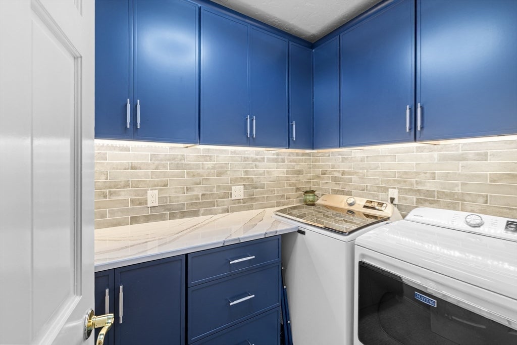 Norwell, Massachusetts, 02061, United States, 4 Bedrooms Bedrooms, ,4 BathroomsBathrooms,Residential,Active,1952760