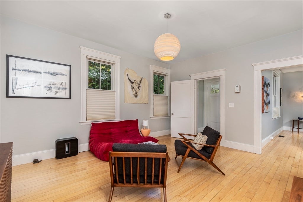 Marblehead, Massachusetts, 01945, United States, 5 Bedrooms Bedrooms, ,4 BathroomsBathrooms,Residential,Active,1993678