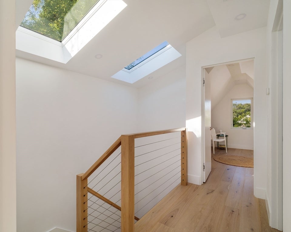 Cambridge, Massachusetts, 02141, United States, 5 Bedrooms Bedrooms, ,5 BathroomsBathrooms,Residential,Active,1942403