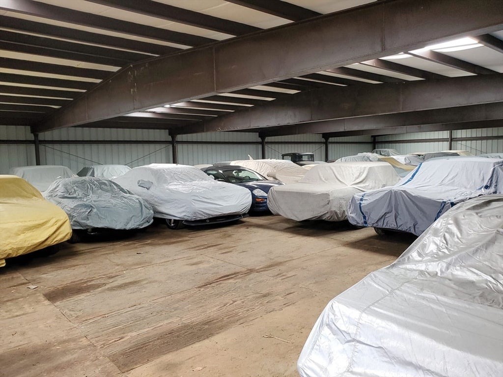 Westborough, Massachusetts, 01581, United States, 6 Bedrooms Bedrooms, ,3 BathroomsBathrooms,Residential,Active,1992250