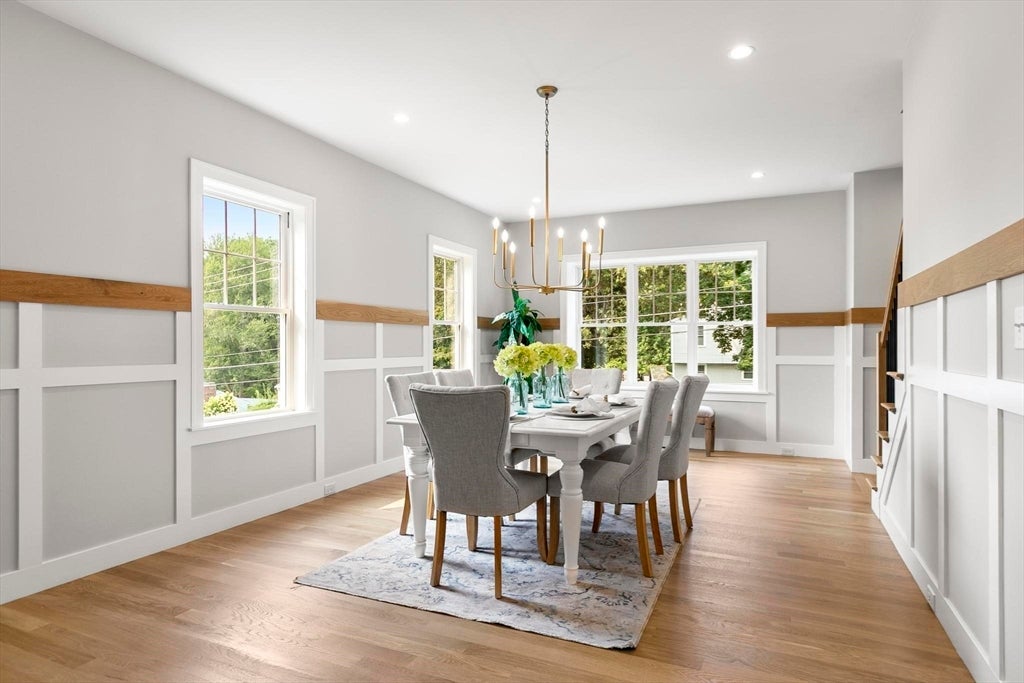 Burlington, Massachusetts, 01803, United States, 5 Bedrooms Bedrooms, ,5 BathroomsBathrooms,Residential,Active,1909077