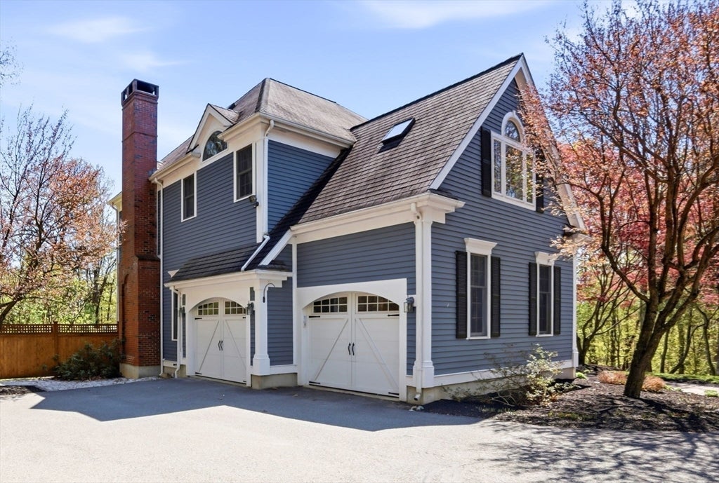 Merrimac, Massachusetts, 01860, United States, 5 Bedrooms Bedrooms, ,4 BathroomsBathrooms,Residential,Active,2044160