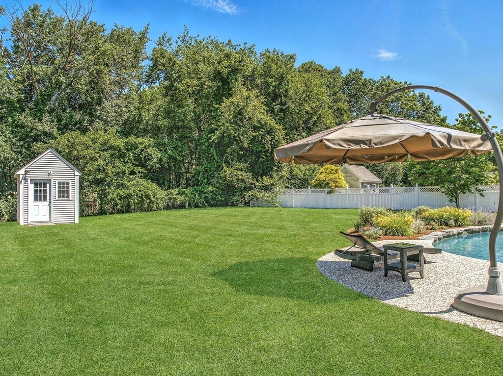 Westford, Massachusetts, 01886, United States, 4 Bedrooms Bedrooms, ,4 BathroomsBathrooms,Residential,Active,1971779