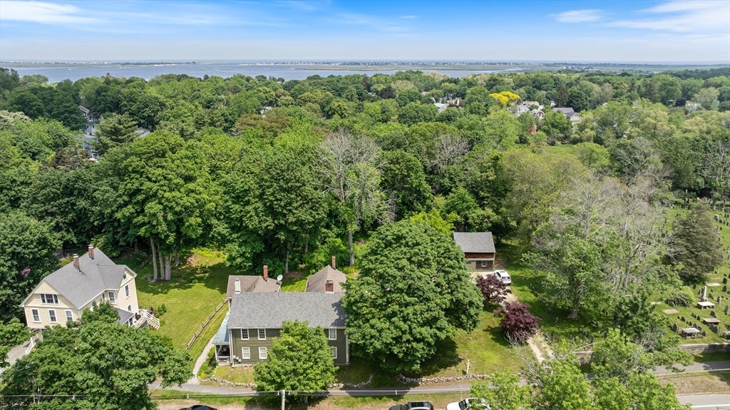 Newbury, Massachusetts, 01951, United States, 5 Bedrooms Bedrooms, ,3 BathroomsBathrooms,Residential,Active,1945051