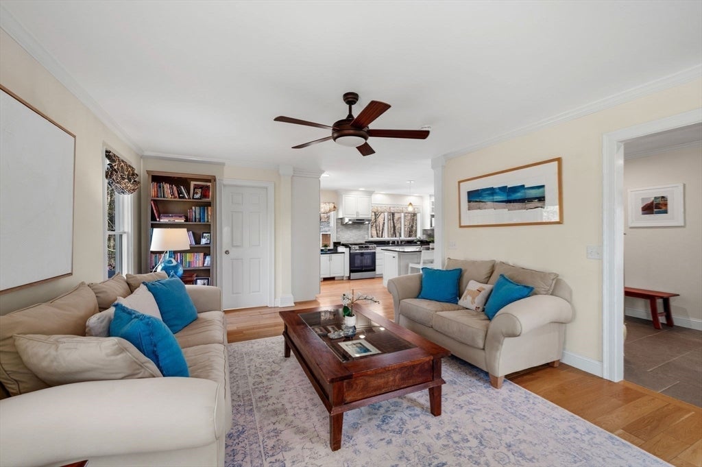 West Newbury, Massachusetts, 01985, United States, 4 Bedrooms Bedrooms, ,4 BathroomsBathrooms,Residential,Active,2044161