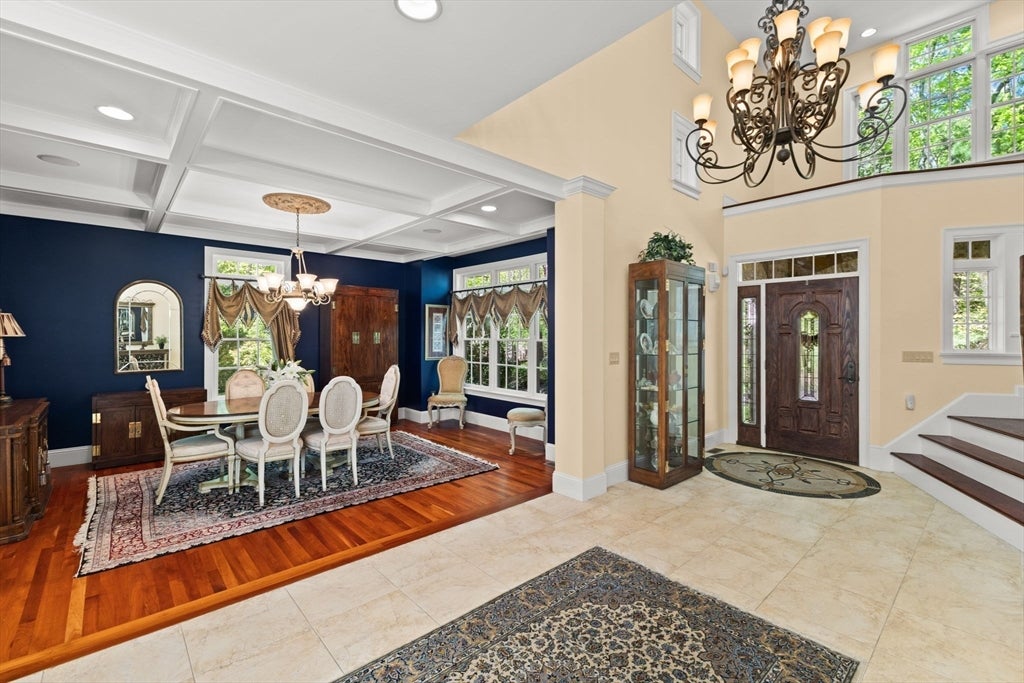 Lakeville, Massachusetts, 02347, United States, 5 Bedrooms Bedrooms, ,5 BathroomsBathrooms,Residential,Active,1867904