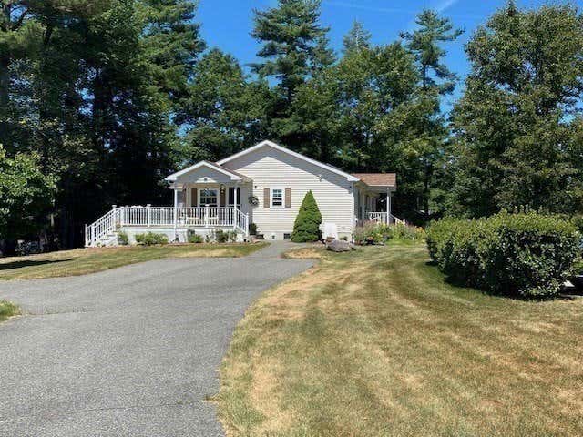 901 PHEASANT LN, MIDDLEBORO, MA 02346, photo 1 of 40