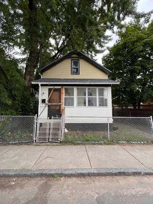 15 MANHATTAN ST, SPRINGFIELD, MA 01109 - Image 1