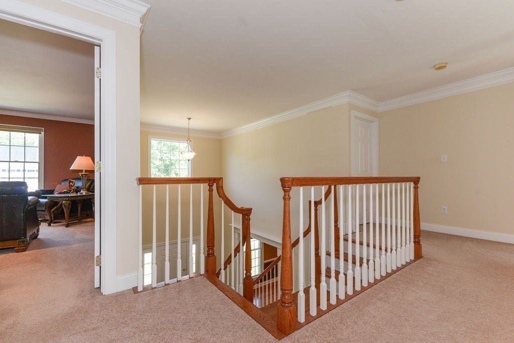 Bellingham, Massachusetts, 02019, United States, 4 Bedrooms Bedrooms, ,4 BathroomsBathrooms,Residential,Active,2045545