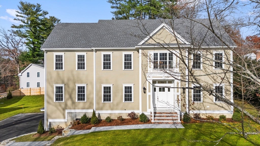 Andover, Massachusetts, 01810, United States, 4 Bedrooms Bedrooms, ,3 BathroomsBathrooms,Residential,Active,1990653