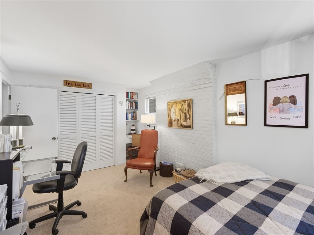 Newburyport, Massachusetts, 01950, United States, 3 Bedrooms Bedrooms, ,3 BathroomsBathrooms,Residential,Active,2045626