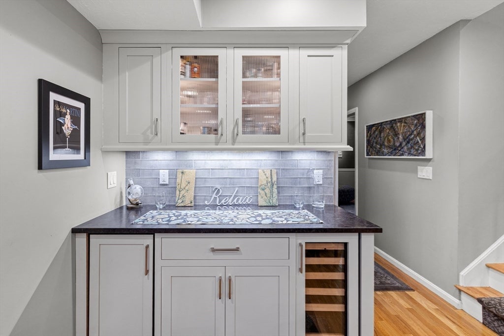 Norwell, Massachusetts, 02061, United States, 4 Bedrooms Bedrooms, ,4 BathroomsBathrooms,Residential,Active,1952760