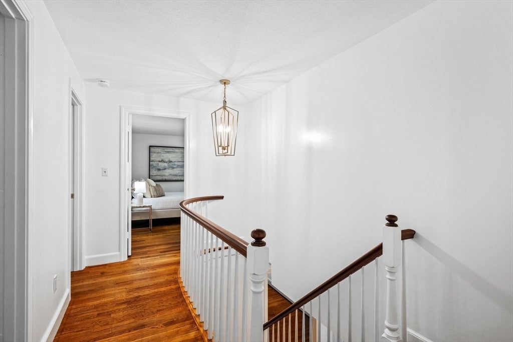 Boxford, Massachusetts, 01921, United States, 4 Bedrooms Bedrooms, ,4 BathroomsBathrooms,Residential,Active,1858684