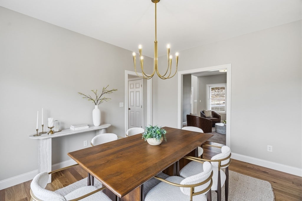 Derry, New Hampshire, 03038, United States, 4 Bedrooms Bedrooms, ,3 BathroomsBathrooms,Residential,Active,1993933