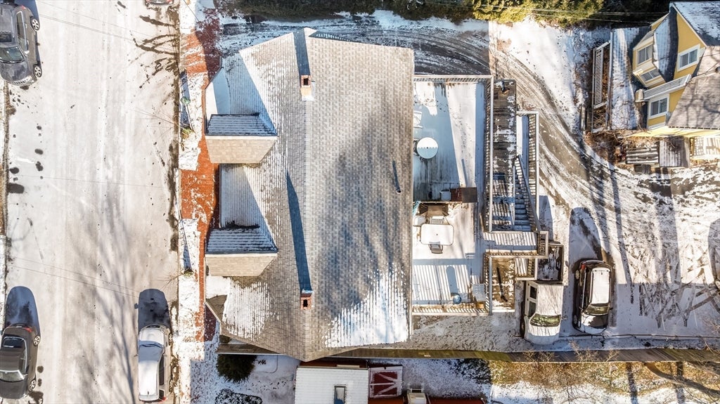 Newburyport, Massachusetts, 01950, United States, 6 Bedrooms Bedrooms, ,6 BathroomsBathrooms,Residential,Active,2011453