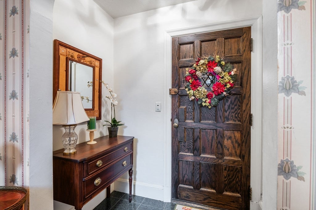 Swampscott, Massachusetts, 01907, United States, 6 Bedrooms Bedrooms, ,4 BathroomsBathrooms,Residential,Active,2007274