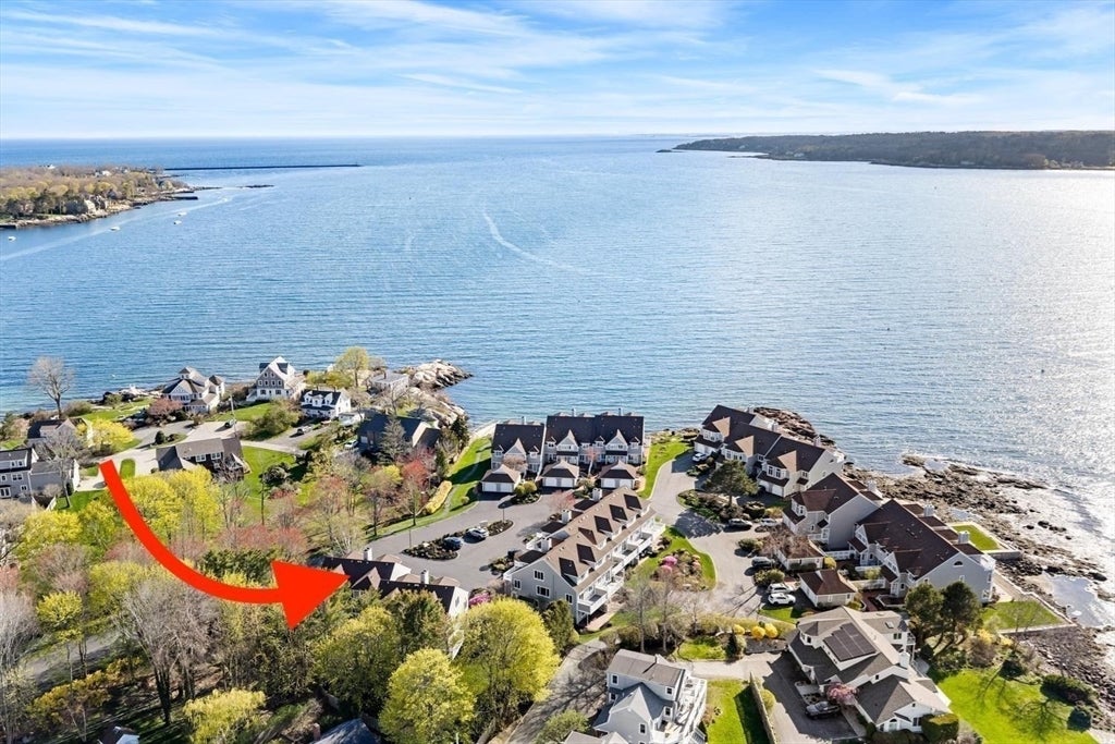 Gloucester, Massachusetts, 01930, United States, 2 Bedrooms Bedrooms, ,3 BathroomsBathrooms,Residential,Active,2043789