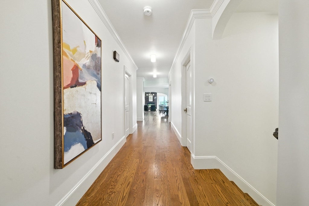 Brookline, Massachusetts, 02446, United States, 4 Bedrooms Bedrooms, ,4 BathroomsBathrooms,Residential,Active,1806604