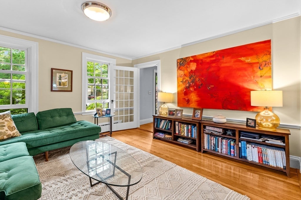 Brookline, Massachusetts, 02445, United States, 5 Bedrooms Bedrooms, ,4 BathroomsBathrooms,Residential,Active,1905060