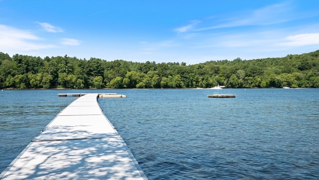 West Newbury, Massachusetts, 01985, United States, 4 Bedrooms Bedrooms, ,5 BathroomsBathrooms,Residential,Active,1936453