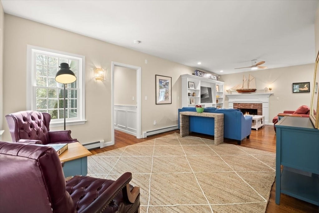 Bourne, Massachusetts, 02532, United States, 4 Bedrooms Bedrooms, ,4 BathroomsBathrooms,Residential,Active,2052070