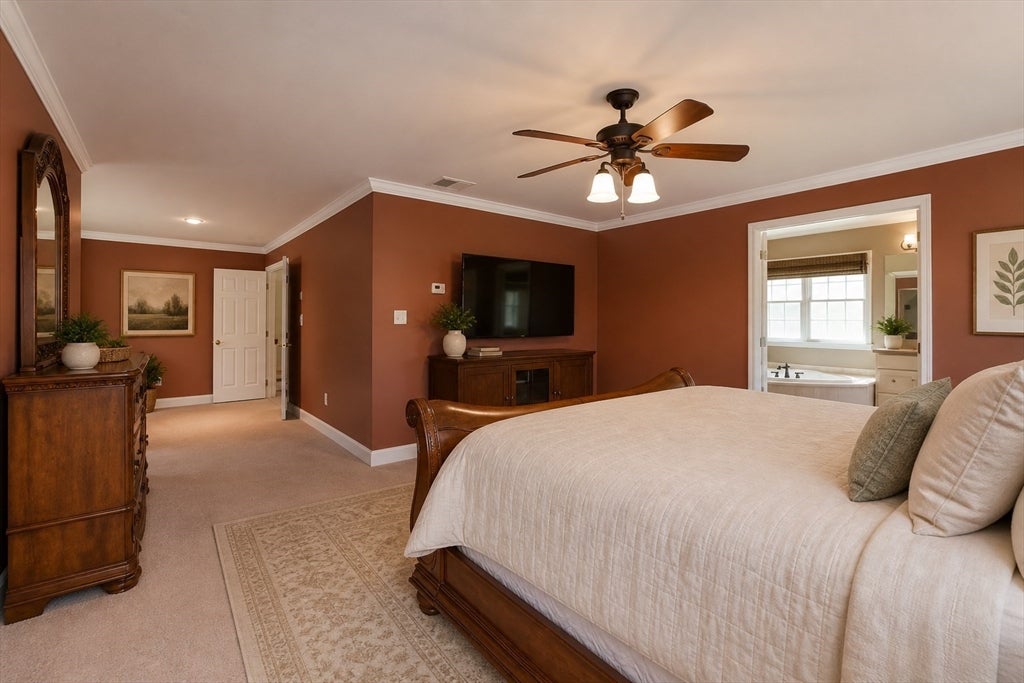 Bellingham, Massachusetts, 02019, United States, 4 Bedrooms Bedrooms, ,4 BathroomsBathrooms,Residential,Active,2045545