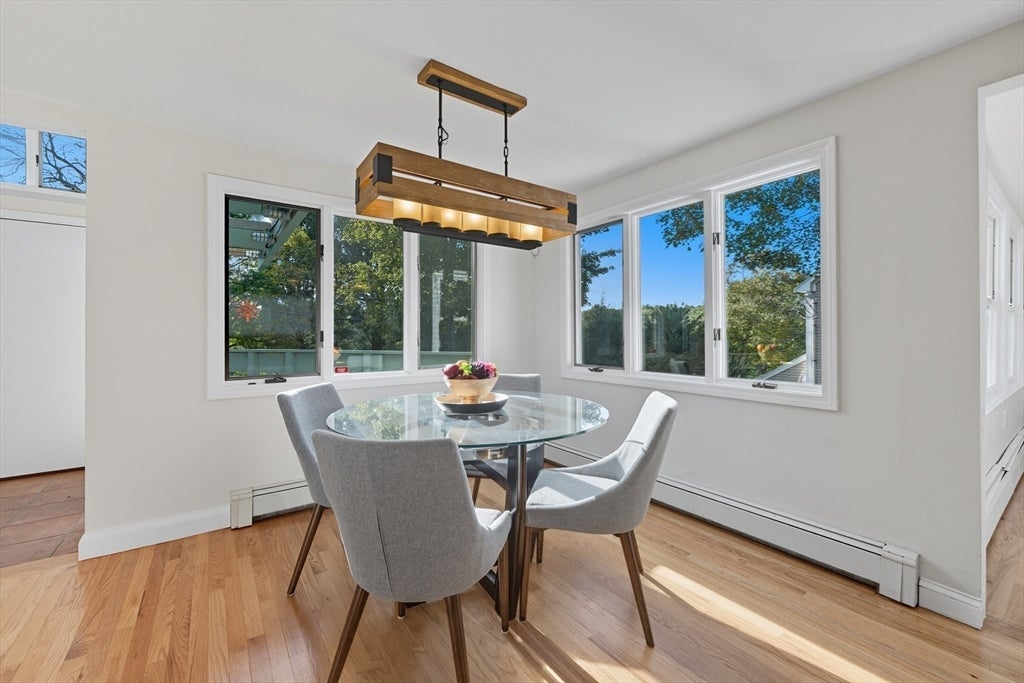 Lexington, Massachusetts, 02421, United States, 5 Bedrooms Bedrooms, ,4 BathroomsBathrooms,Residential,Active,1953717