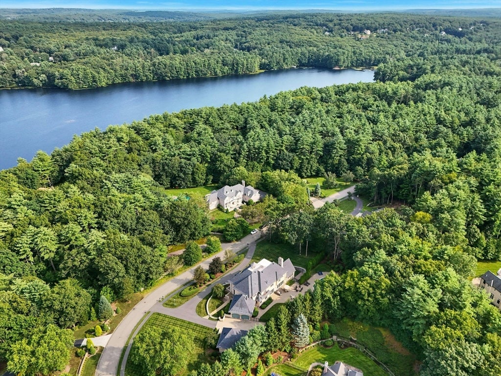 Hopkinton, Massachusetts, 01748, United States, 5 Bedrooms Bedrooms, ,8 BathroomsBathrooms,Residential,Active,1953005