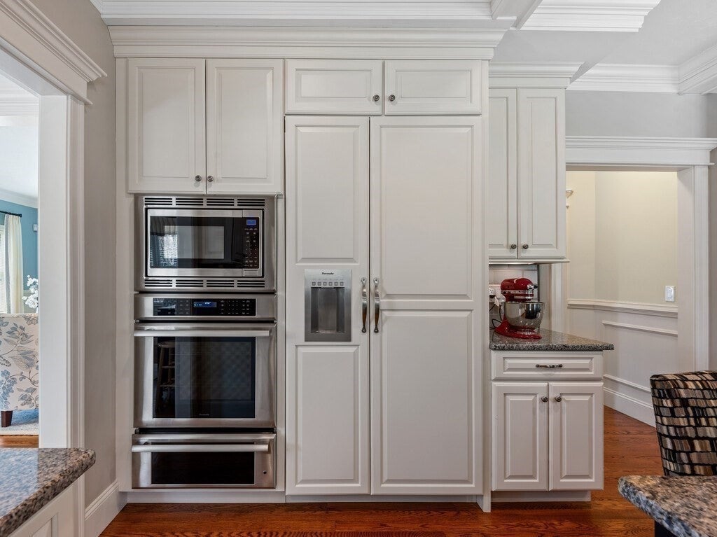 Shrewsbury, Massachusetts, 01545, United States, 4 Bedrooms Bedrooms, ,5 BathroomsBathrooms,Residential,Active,1810422